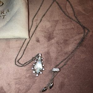Kendra Scott necklace